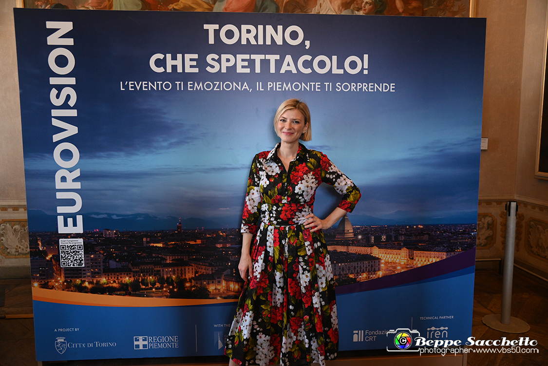 VBS_1865 - Eurovision Media Centre - Fellow, Bandakadabra e Bianco.jpg